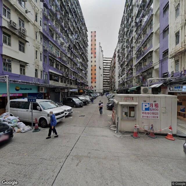 僑裕大樓停車場