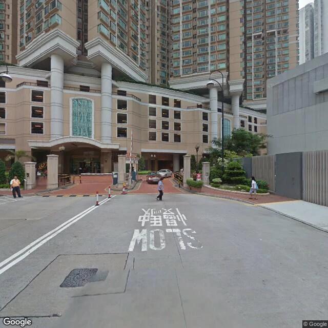 碧堤半島停車場