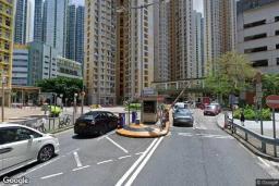 逸東商場停車場