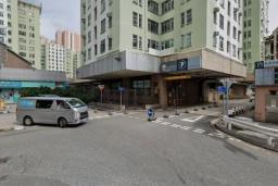 德福廣場 1 期停車場