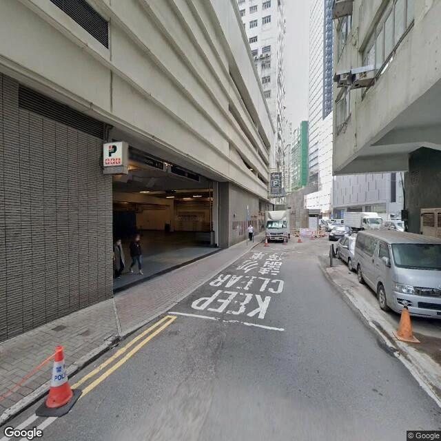One Island South停車場