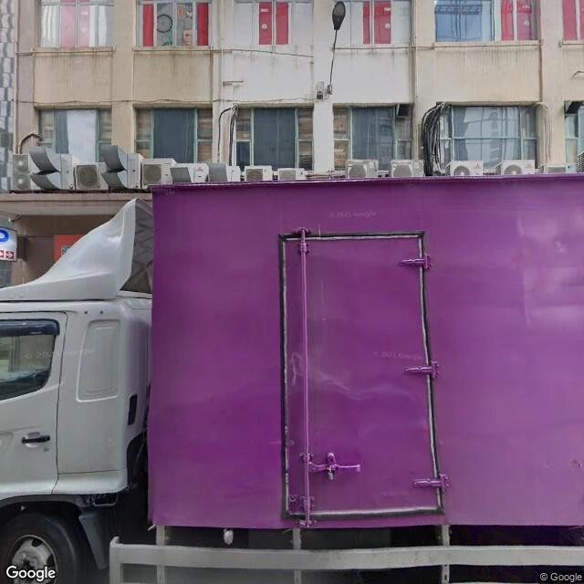 巧明工廠大廈停車場