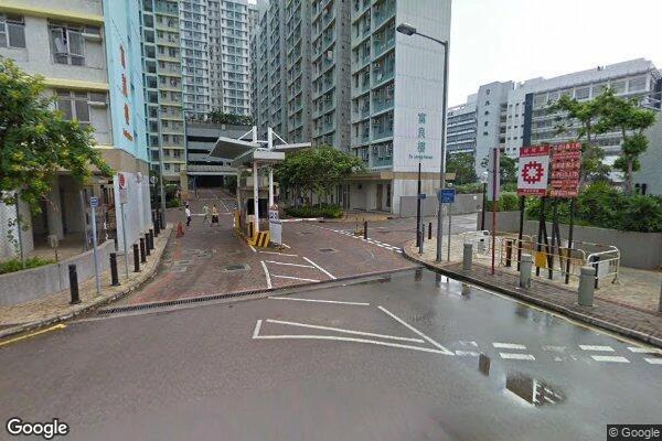 富昌商場停車場