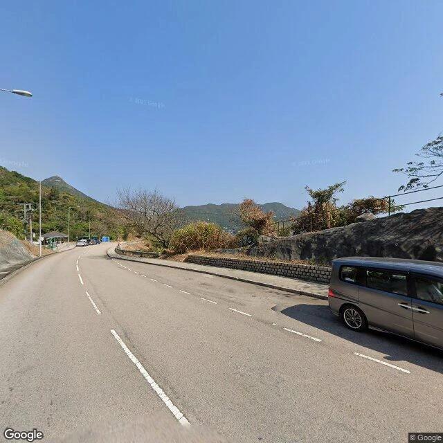 蝦山篤停車位