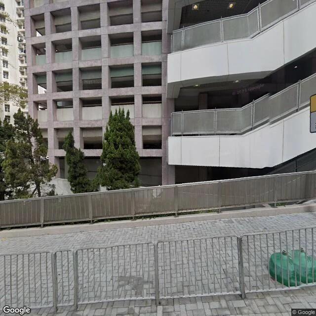 康逸苑停車場