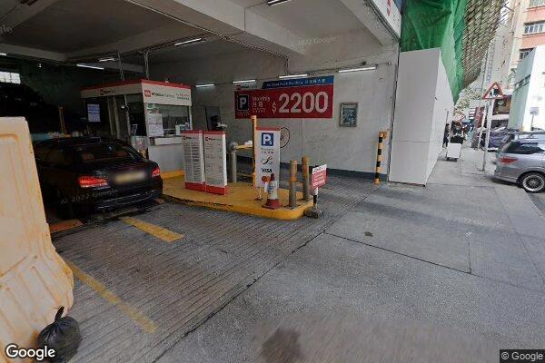 好順福大廈停車場