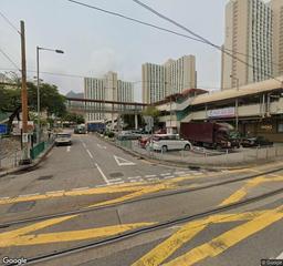 大興商場停車場