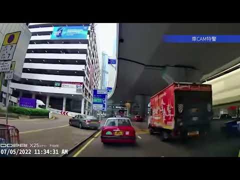 車CAM直擊 - 私家車越過行人路上林士街停車場