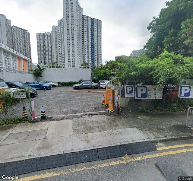 青芊街露天停車場