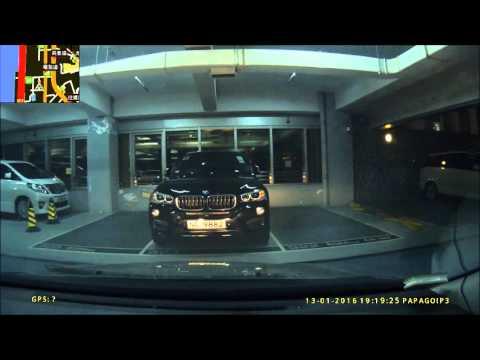 電氣道183號友邦大廈停車場 - AIA Tower car park