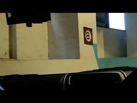 元朗形點Yoho Mall 2 停車場入2樓