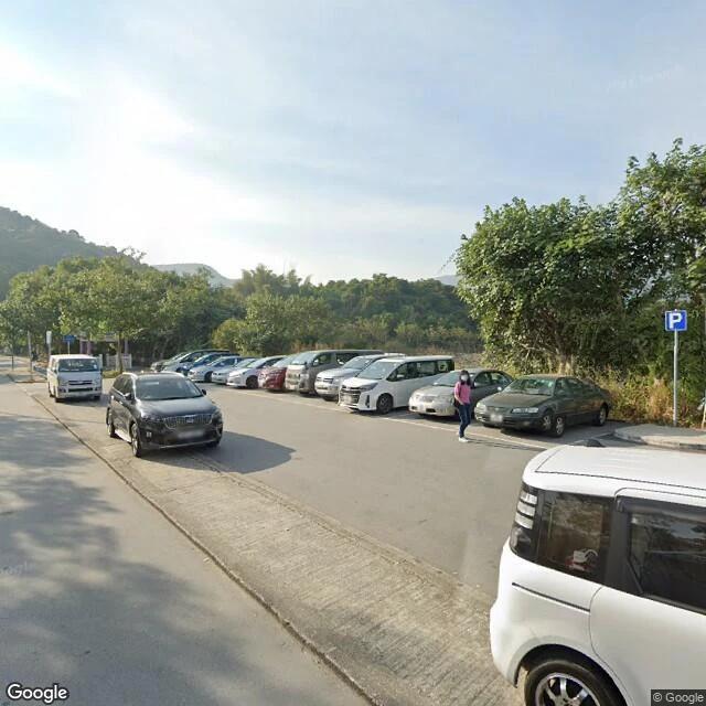 新浪潭鹿頸車場