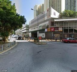 明德商場停車場