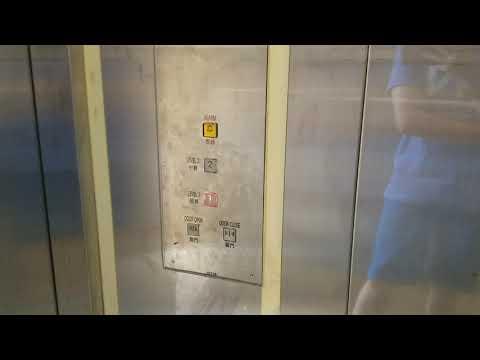 九龍灣德福廣場1期OTIS貨用升降機
