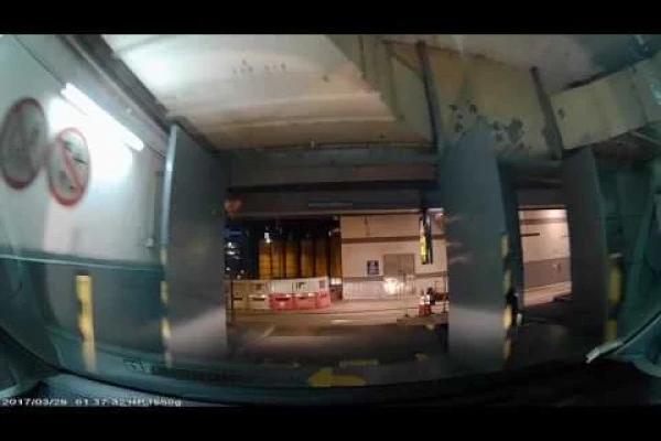 香港泊車好去處 - 香港會議展覽中心新翼(博覽道)停車場 (出)
