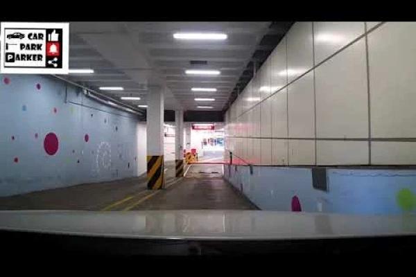 銅鑼灣皇室堡皇室大廈停車場 (出) Windsor House Car Park (Out) 4K