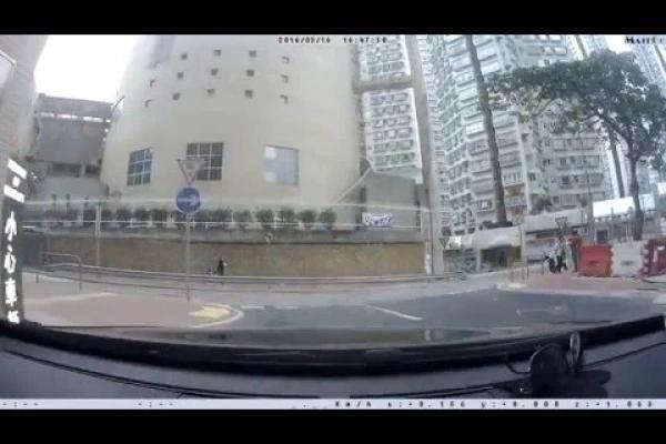 停車場介紹: 荃灣港安醫院停車場 (出)