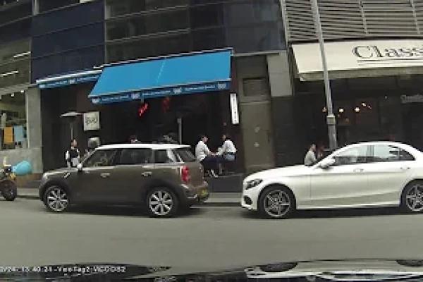 停車場介紹: 荷李活華庭 (出)