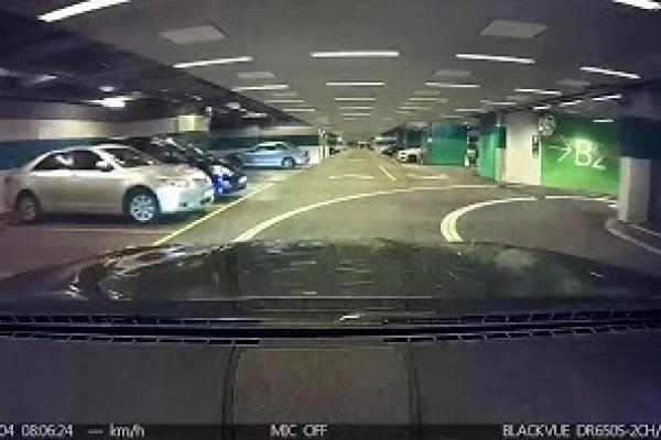 停車場介紹: 觀塘宏利金融中心停車場 (入)