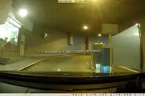 停車場介紹: 尖沙咀港景匯停車場 (出)