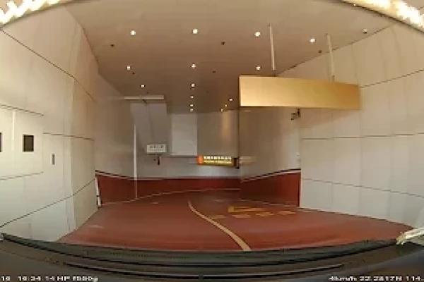 香港泊車好去處 - 信和廣場停車場 (入)