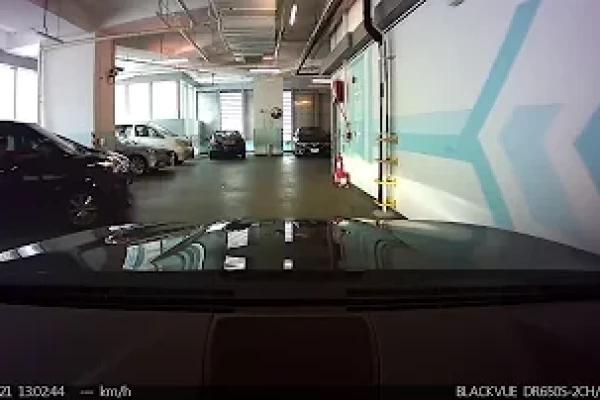 停車場介紹: 葵涌九龍貿易中心life@KCC停車場 (出)