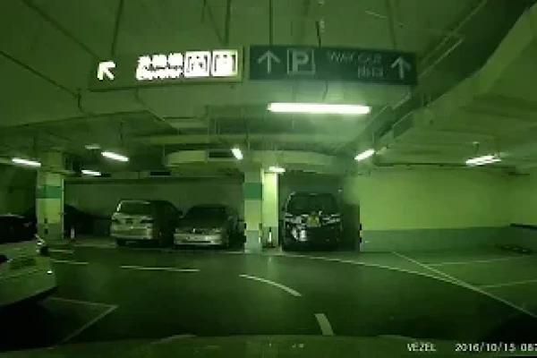 長江集團中心停車場