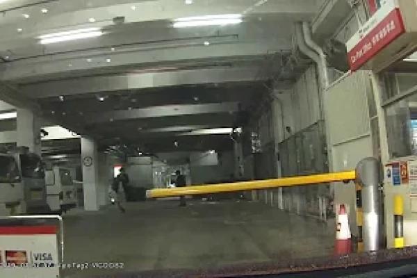停車場介紹: 沙田希爾頓中心 (入)