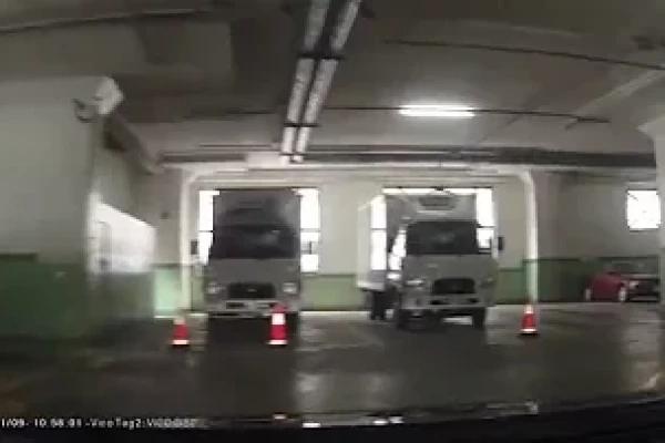 停車場介紹: 九龍灣南豐商業中心 (入)