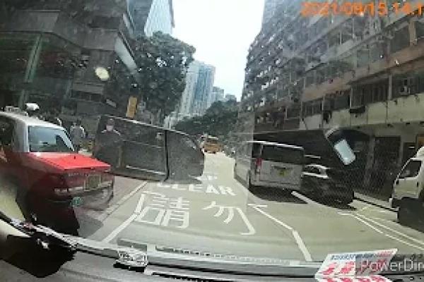 Mikiki 停車場（入）