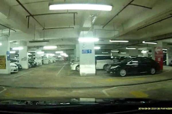 【AEON】紅磡黃埔天地第5期黃埔號停車場 (出) The Whampoa Site 5 The Whampoa Carpark in Hung Hom (Out)