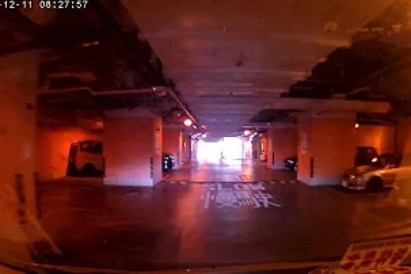葵涌邨商場停車場（出）