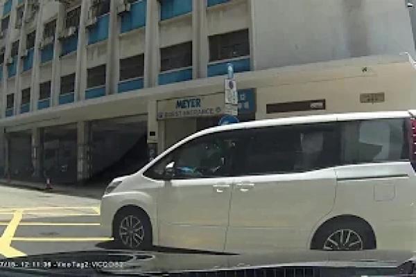停車場介紹: 觀塘創紀之城二、三期 (入)
