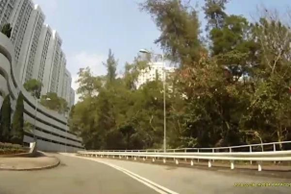 荔景華景山莊停車場 (入) Wonderland Villas Carpark in Lai King (In)