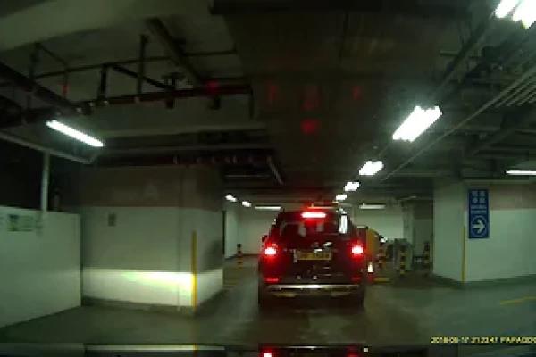 馬鞍山新港城中心 (4期) 停車場 (出) MOSTown (Phase 4) Carpark in Ma On Shan (Out)