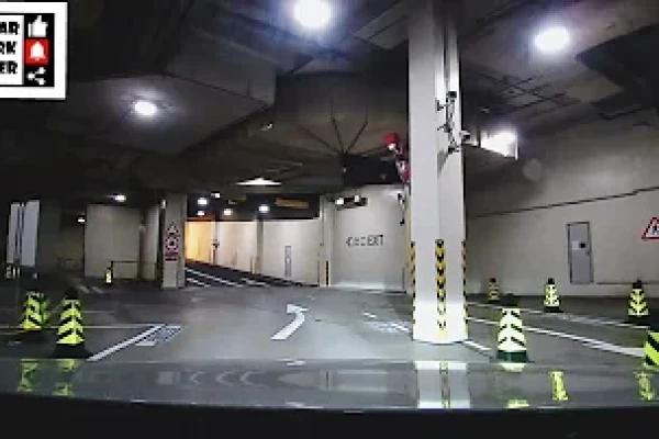 旺角朗豪坊停車場 (出) Mong Kok Langham Place Car Park (Out)