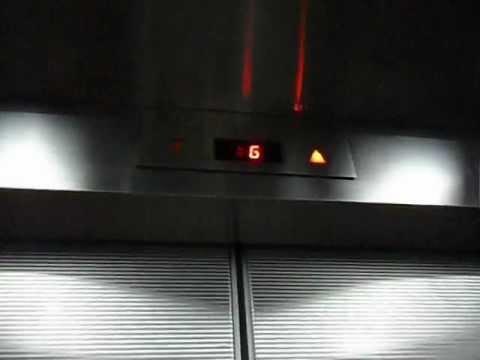 屯門盈豐園（購物商場）Schindler升降機