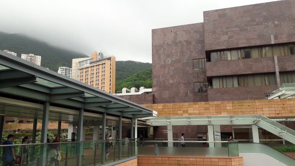 香港大學(校本部)停車場 實景照片 7