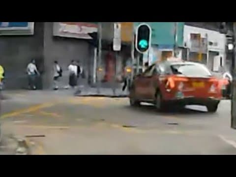 車CAM直擊 - 揸紅旗,打橫嚟