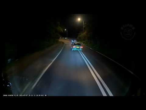 車CAM直擊 - TW2341 專心啲喇!炒落對面線撞死人㗎